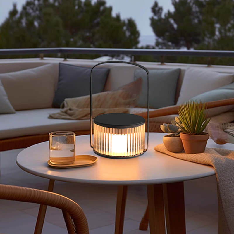 شحن خارجي محمول ضوء محيط يعمل  - مراجعة Outdoor Lighting Solar وسعره